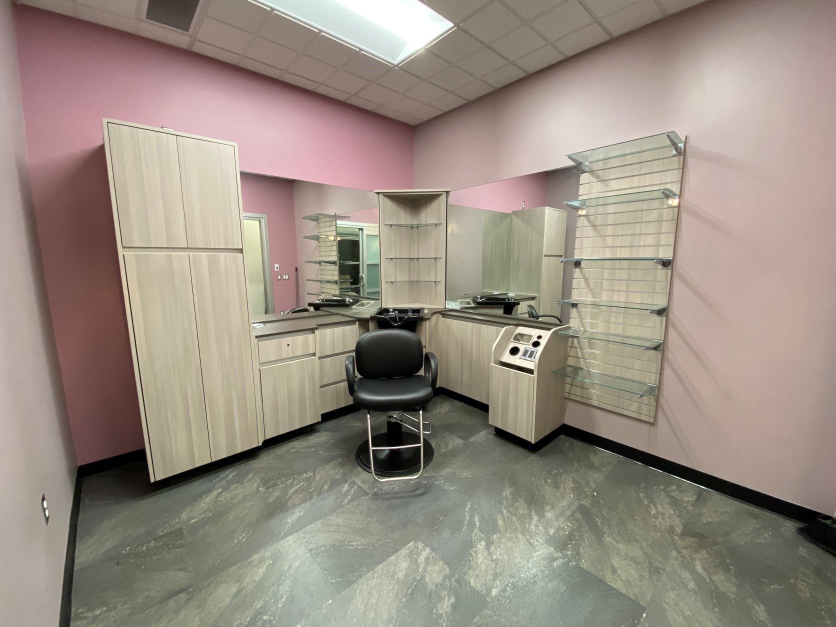 Phenix Salon Suites Fayetteville