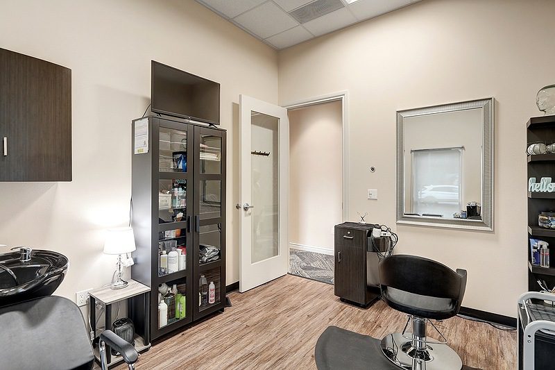 Phenix Salon Suites Fayetteville