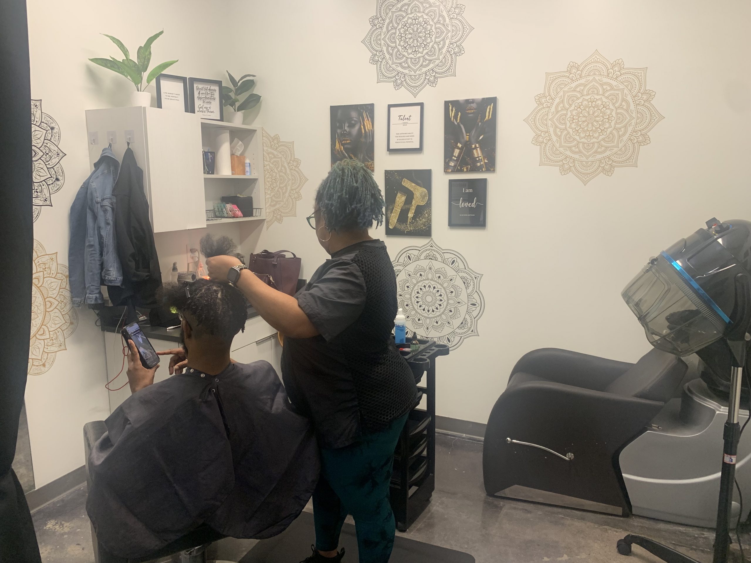 Phenix Salon Suites Fayetteville